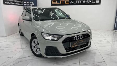 AUDI A1 1.0 TFSI 25 Technik