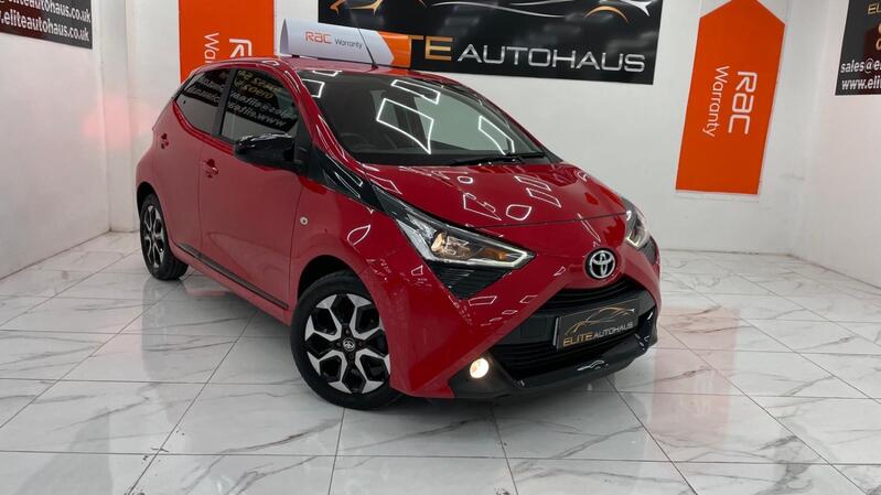 TOYOTA AYGO 1.0 VVT-i x-trend